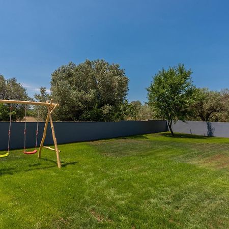 Villa Posidonia Near Pula With Sea View And Surrounded By Olive Trees Krnica Exterior photo