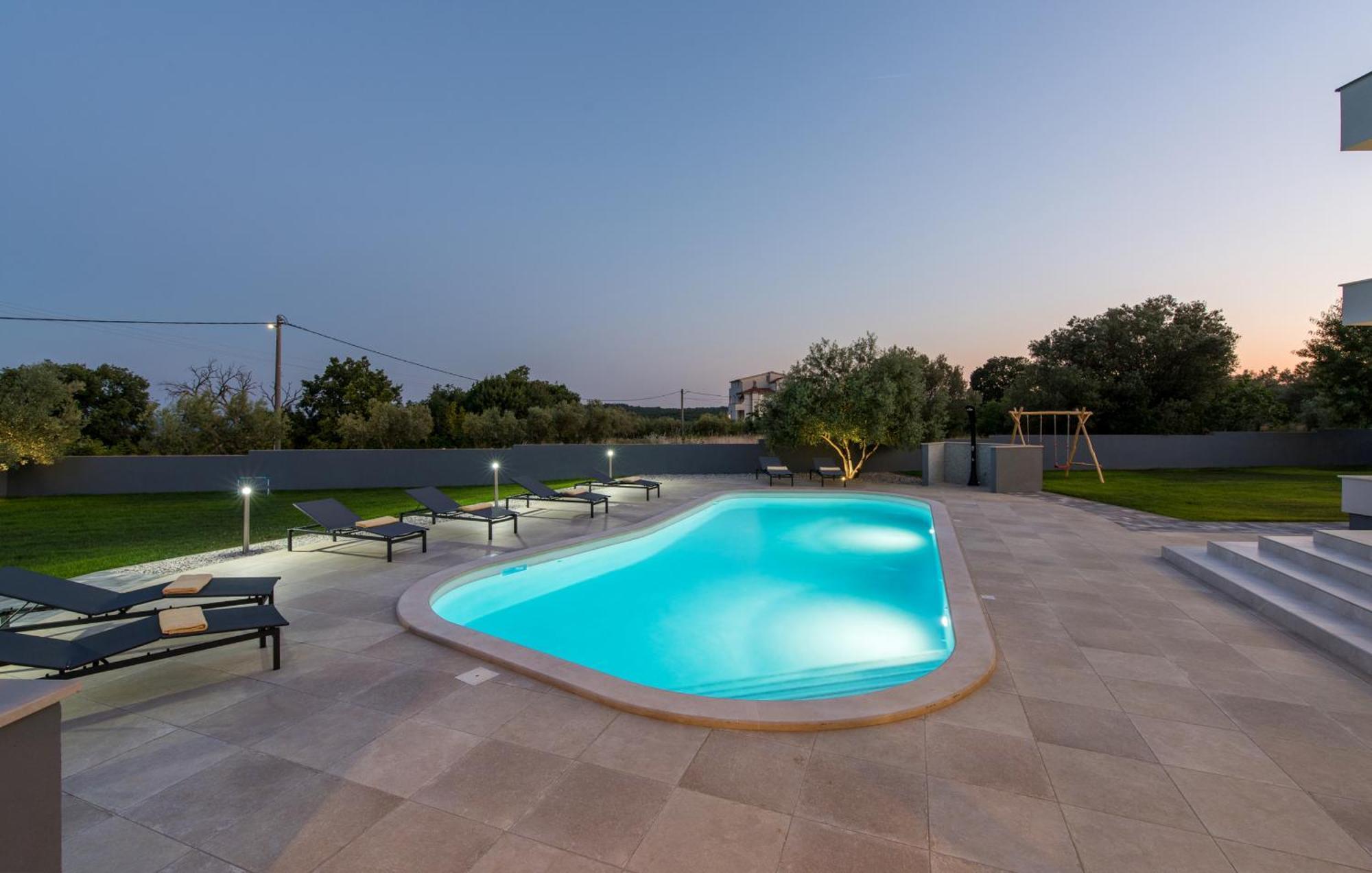 Villa Posidonia Near Pula With Sea View And Surrounded By Olive Trees Krnica Exterior photo
